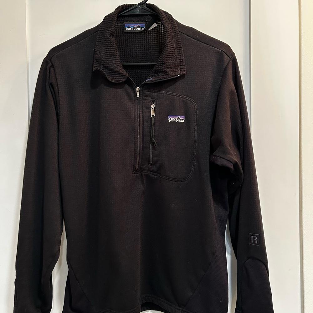 Men’s Patagonia R1 Fleece Pullover-Black